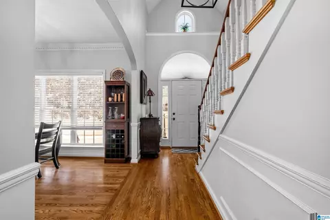 Entry Way - 244 Silverleaf Dr, Pelham, AL 35124 photo 2 of 5