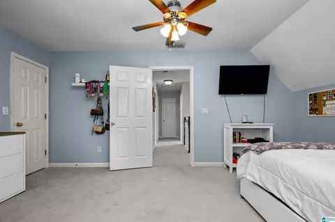 Bedroom - 244 Silverleaf Dr, Pelham, AL 35124 photo 12 of 16