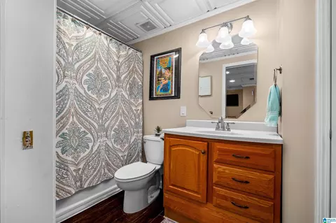 Bath - 244 Silverleaf Dr, Pelham, AL 35124 photo 8 of 8