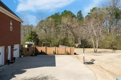 Exterior - 244 Silverleaf Dr, Pelham, AL 35124 photo 13 of 24