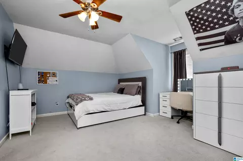 Bedroom - 244 Silverleaf Dr, Pelham, AL 35124 photo 10 of 16