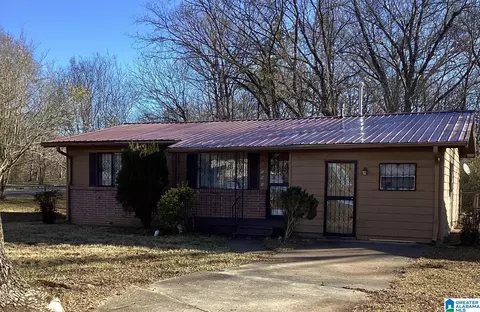 5501 Country Club Rd, Birmingham, AL 35228