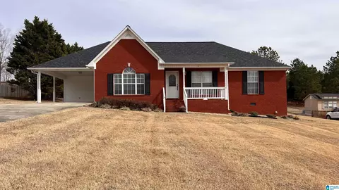 902 Ridgeway Dr, Oneonta, AL 35121 photo 1
