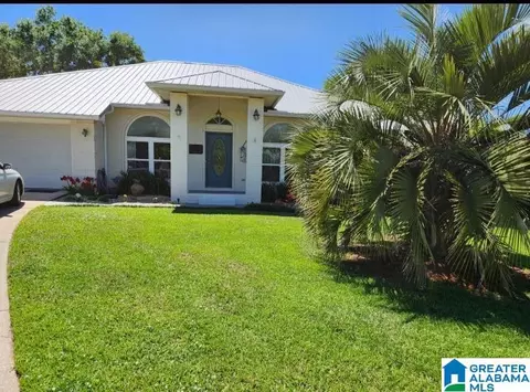 10677 Aloe Ln, Lillian, AL 36549