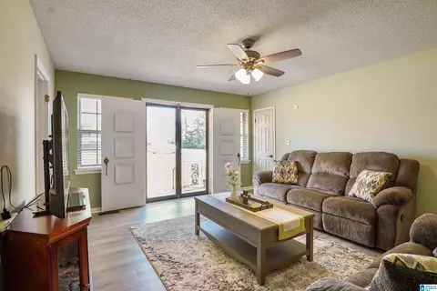 104 Harold Dr, Clanton, AL 35045 photo 6