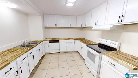 Other - 605 18th St E, Jasper, AL 35501 photo 2 of 16