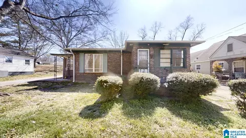 Exterior - 605 18th St E, Jasper, AL 35501 photo 1 of 6