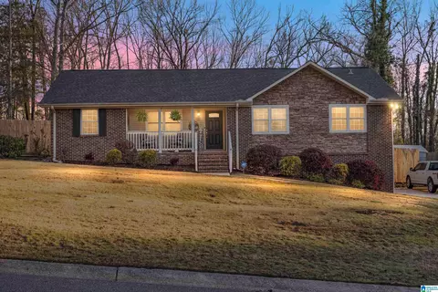 121 Oak St, Maylene, AL 35114 photo 1