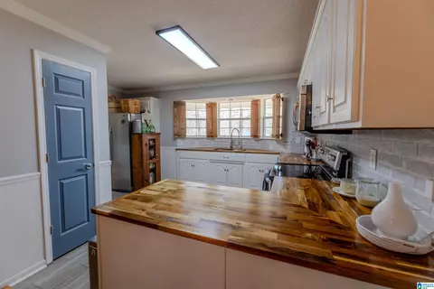 469 Bailey Loop Rd, Gardendale, AL 35071 photo 5