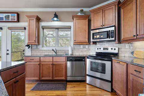 Kitchen - 64 County Road 1024, Clanton, AL 35046 photo 1 of 3