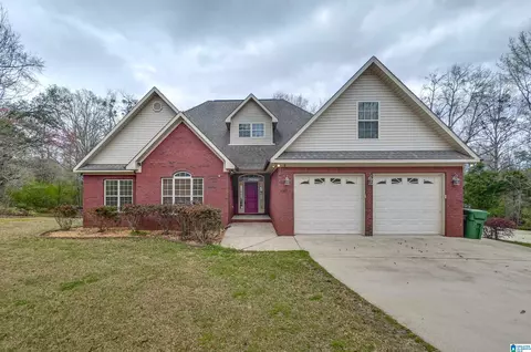 303 Mae St, Clanton, AL 35045 photo 1