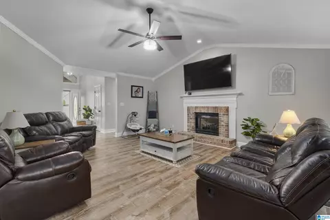424 Matthews Dr, Jasper, AL 35503 photo 6