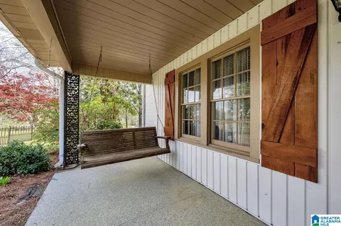 470 Armstrong Loop, Hayden, AL 35079 photo 2