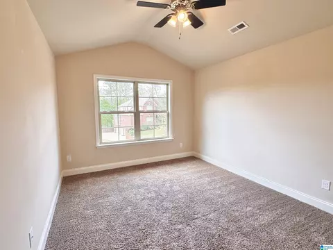 Bedroom - 228 Red Bay Dr, Maylene, AL 35114 photo 10 of 14