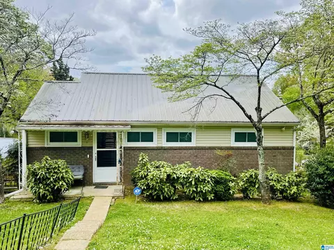 1404 E 11th St, Anniston, AL 36207