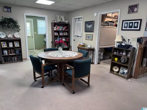 230 Riverside Dr, Clanton, AL 35046 photo 8
