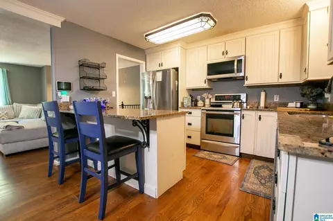 Kitchen - 133 Cedar Bend Cir, Remlap, AL 35133 photo 1 of 3