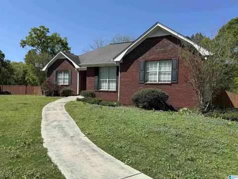 8426 Warwick Dr, Morris, AL 35116 photo 1