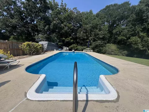 8426 Warwick Dr, Morris, AL 35116 photo 2