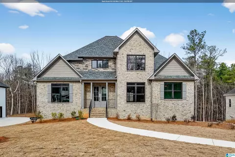 1118 Grey Oaks Vly, Pelham, AL 35124