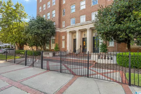 2250 Highland Ave S #51, Birmingham, AL 35205