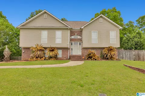 152 Woodland Ridge Rd, Odenville, AL 35120