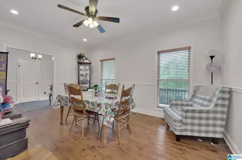 209 Hudson Ave, Oneonta, AL 35121 photo 18