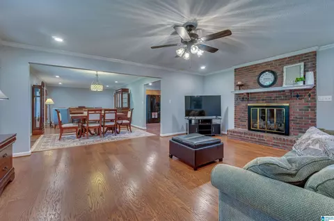 609 Maple St, Clanton, AL 35045 photo 14
