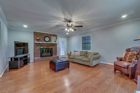 609 Maple St, Clanton, AL 35045 photo 13
