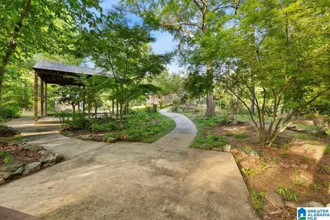 Exterior - 44 Dorr Rd, Oneonta, AL 35121 photo 8 of 13