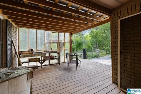 Exterior - 44 Dorr Rd, Oneonta, AL 35121 photo 5 of 13