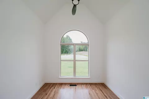 Bedroom - 136 Thatcher Dr, Vincent, AL 35178 photo 5 of 13