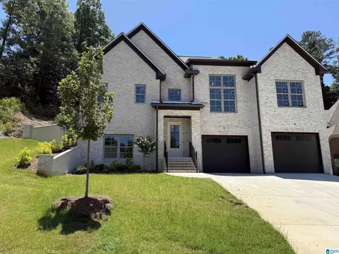 1113 Glen Manor Dr, Birmingham, AL 35243