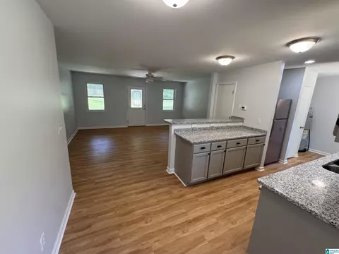 907 Burnt Pine Dr, Maylene, AL 35114 photo 14