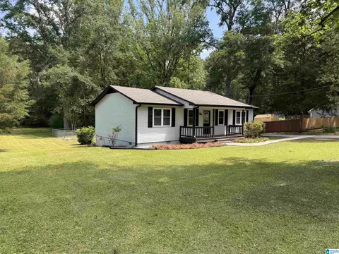 907 Burnt Pine Dr, Maylene, AL 35114 photo 3