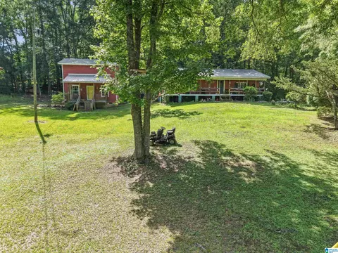 155 W Curtis Rd, Sylacauga, AL 35150