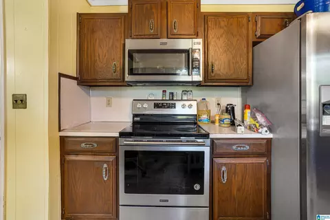 390 Chamblee Ln, Warrior, AL 35180 photo 8