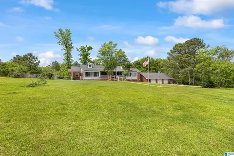390 Chamblee Ln, Warrior, AL 35180 photo 3