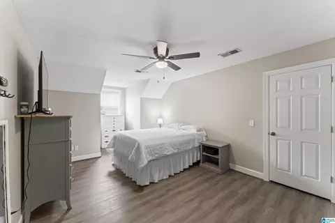 Bedroom - 13688 Remlap Dr, Remlap, AL 35133 photo 7 of 9