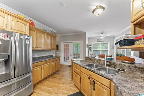 Kitchen - 13688 Remlap Dr, Remlap, AL 35133 photo 2 of 4