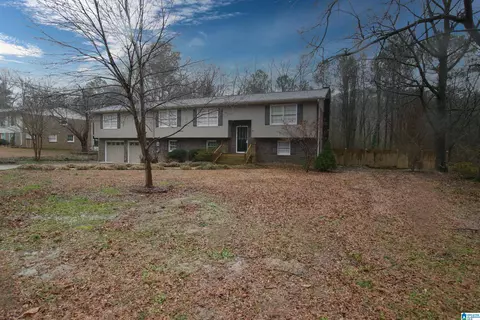 4421 Oak Lane Cir, Pinson, AL 35126