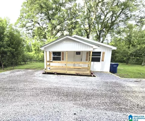 10511 Highway 17, Maylene, AL 35114 photo 1