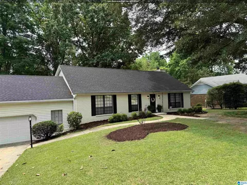 1703 Rushton St, Gardendale, AL 35071