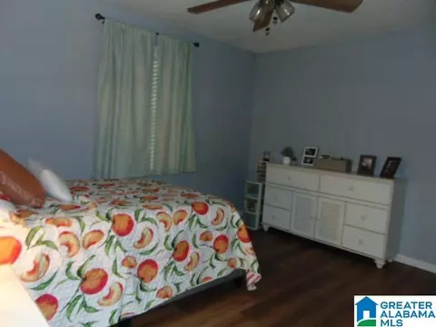 Bedroom - 101 Randall Cir, Clanton, AL 35045 photo 3 of 5