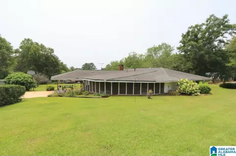 1215 Ponderosa Dr, Talladega, AL 35160