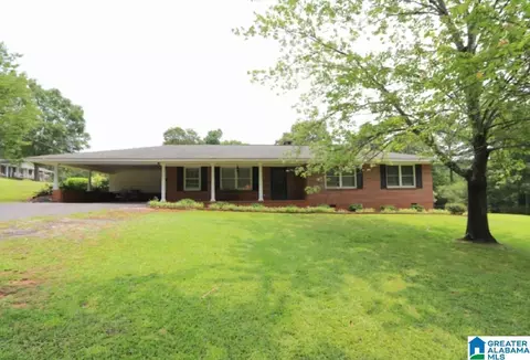 1215 Ponderosa Dr, Talladega, AL 35160