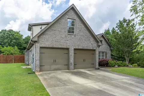 321 Lacey Ave, Maylene, AL 35114 photo 2