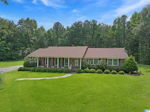 2821 Yellow Leaf Rd, Clanton, AL 35045 photo 2