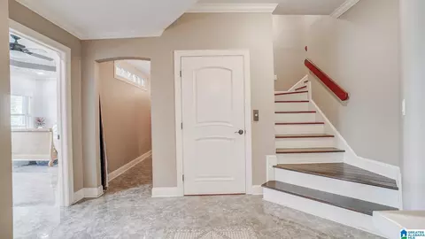 Entry Way - 268 Boulder Point Ln, Ohatchee, AL 36271 photo 4 of 5