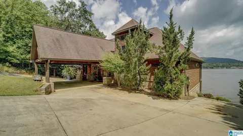 Exterior - 268 Boulder Point Ln, Ohatchee, AL 36271 photo 3 of 16